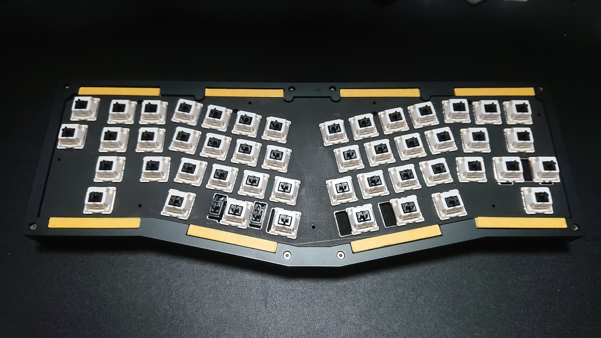 Vision のアクリル積層ケースを設計した話 | あしたからがんばる Vision のアクリル積層ケースを設計した話 | あしたからがんばる